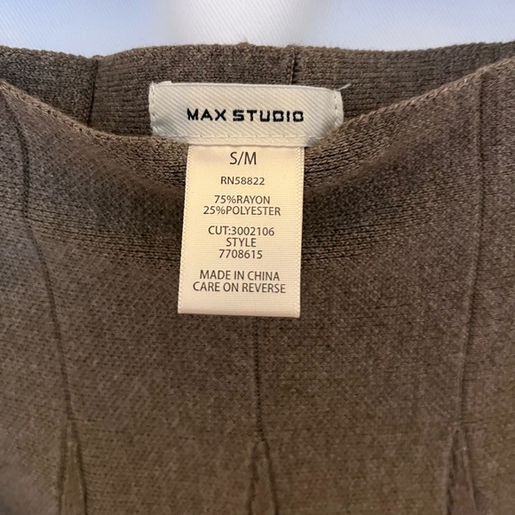 Max Studio Skirt - Picture 7 of 8